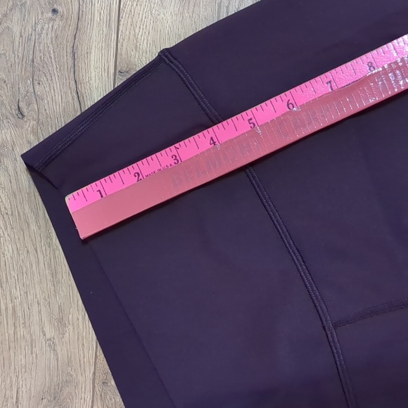 Lululemon Wunder Under Crop Dark purple Leggings Size 8 - Picture 8 of 10